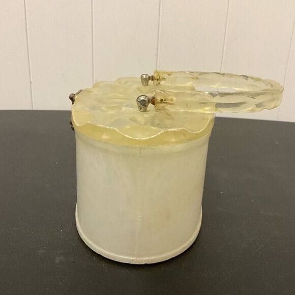Vintage 1950s Lucite Marbleized Pearl Top Handle Purse Round Box Makeup Containe - Picture 14 of 14